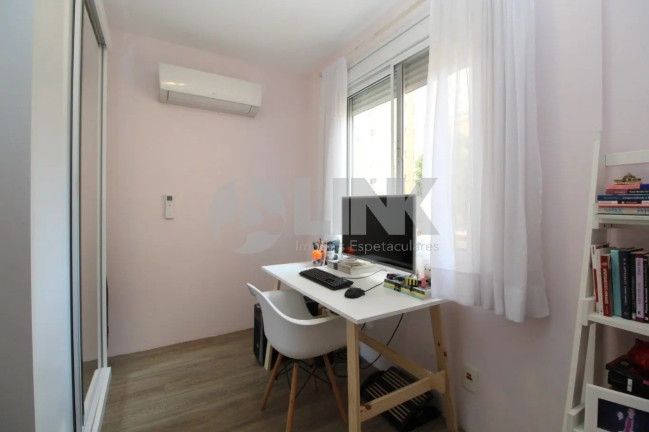 Imagem Apartamento com 3 Quartos à Venda, 105 m² em Passo Da Areia - Porto Alegre