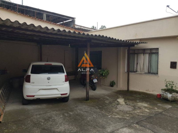 Imagem Casa com 4 Quartos à Venda, 187 m²