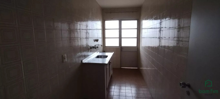 Imagem Cobertura com 3 Quartos para Alugar, 110 m² em Mont Serrat - Porto Alegre Imagem Cobertura com 3 Quartos para Alugar, 110 m² em Mont Serrat - Porto Alegre