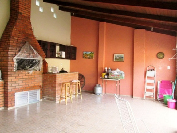 Imagem Casa com 2 Quartos à Venda, 176 m² em Sarandi - Porto Alegre Imagem Casa com 2 Quartos à Venda, 176 m² em Sarandi - Porto Alegre