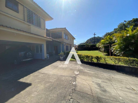 Imagem Casa com 5 Quartos à Venda, 300 m² em Comary - Teresópolis