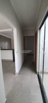 Imagem Casa com 3 Quartos à Venda, 150 m² em Laranjeiras - Uberlândia