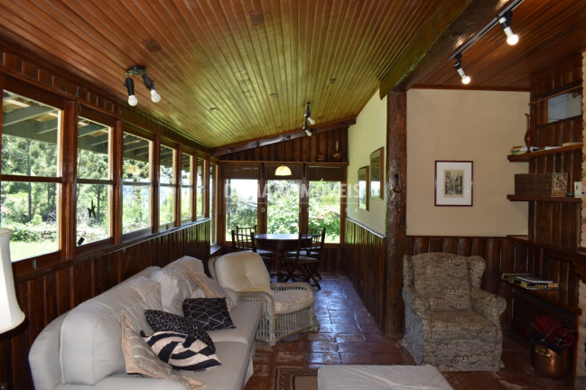 Imagem Imóvel com 3 Quartos à Venda, 1.095 m² em Região Do Toriba - Campos Do Jordão Imagem Imóvel com 3 Quartos à Venda, 1.095 m² em Região Do Toriba - Campos Do Jordão