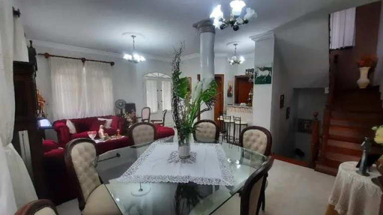 Imagem Casa de Condomínio com 4 Quartos à Venda, 302 m² em Apaga Fogo - Valinhos Imagem Casa de Condomínio com 4 Quartos à Venda, 302 m² em Apaga Fogo - Valinhos
