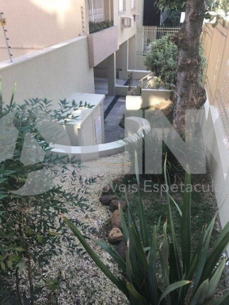 Imagem Apartamento com 2 Quartos à Venda, 84 m² em Auxiliadora - Porto Alegre Imagem Apartamento com 2 Quartos à Venda, 84 m² em Auxiliadora - Porto Alegre