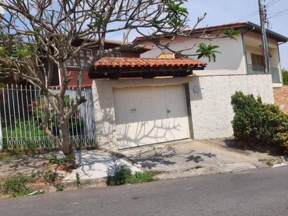 Imagem Casa com 2 Quartos à Venda, 180 m² em Santa Luzia - Bragança Paulista Imagem Casa com 2 Quartos à Venda, 180 m² em Santa Luzia - Bragança Paulista
