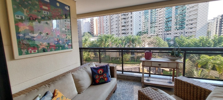 Imagem Apartamento com 3 Quartos à Venda, 220 m² em Vila Suzana - São Paulo Imagem Apartamento com 3 Quartos à Venda, 220 m² em Vila Suzana - São Paulo