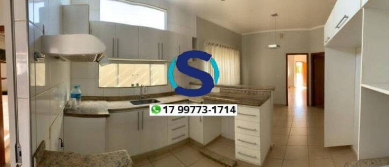 Imagem Casa com 3 Quartos à Venda, 242 m² em Centro - Fernandópolis Imagem Casa com 3 Quartos à Venda, 242 m² em Centro - Fernandópolis