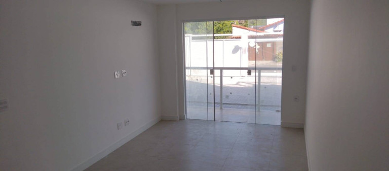 Imagem Casa de Condomínio com 2 Quartos à Venda, 74 m² em Palmeiras - Cabo Frio Imagem Casa de Condomínio com 2 Quartos à Venda, 74 m² em Palmeiras - Cabo Frio