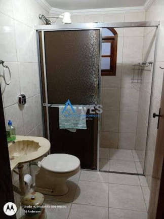 Imagem Casa com 3 Quartos à Venda, 180 m² em Piraporinha - Diadema