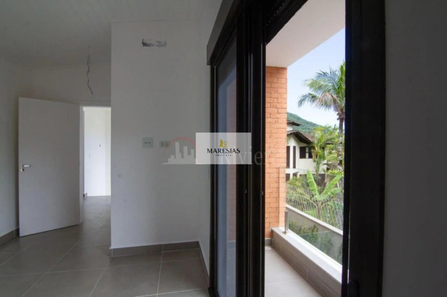 Imagem Casa com 3 Quartos à Venda, 202 m² em Camburi - São Sebastião