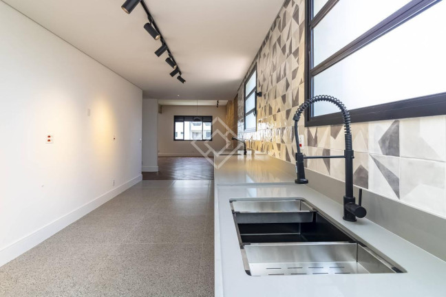 Apartamento com 3 Quartos à Venda, 212 m² em Consolação - São Paulo