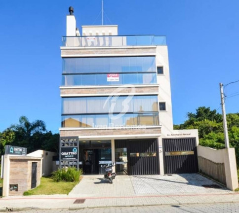 Apartamento com 3 Quartos para Temporada,  em Mariscal - Bombinhas