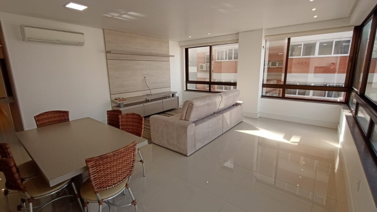 Imagem Apartamento com 3 Quartos à Venda, 114 m² em Predial - Torres Imagem Apartamento com 3 Quartos à Venda, 114 m² em Predial - Torres
