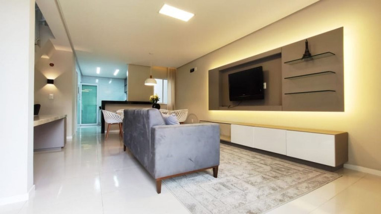 Imagem Casa com 3 Quartos à Venda, 84 m² em Lagoa Redonda - Fortaleza