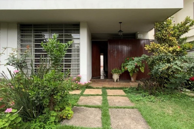 Imagem Casa com 4 Quartos à Venda, 313 m² em Jardim Novo Mundo - São Paulo