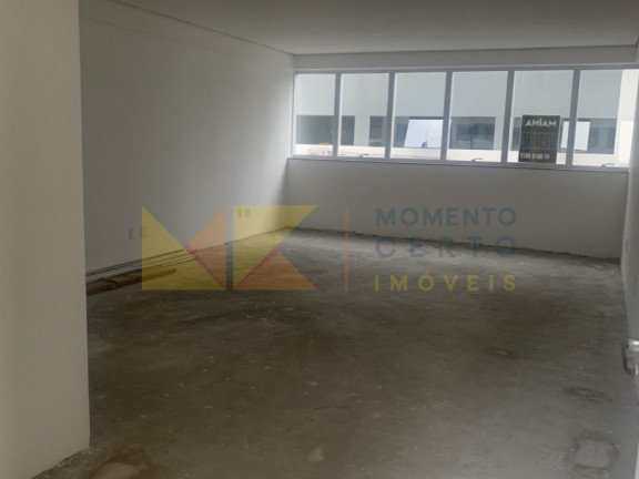 Imagem Sala Comercial à Venda, 45 m² em Centro - Blumenau Imagem Sala Comercial à Venda, 45 m² em Centro - Blumenau