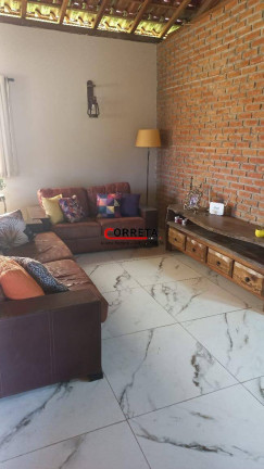 Imagem Casa com 4 Quartos à Venda, 1.800 m² em Votorantim - Ibiúna