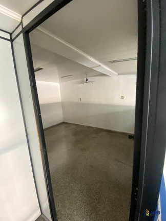 Imagem Galpão para Alugar, 290 m² em Jardim Santa Cecília - Sorocaba Imagem Galpão para Alugar, 290 m² em Jardim Santa Cecília - Sorocaba