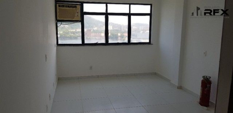 Imagem Sala Comercial à Venda, 34 m² em Centro - Niterói Imagem Sala Comercial à Venda, 34 m² em Centro - Niterói