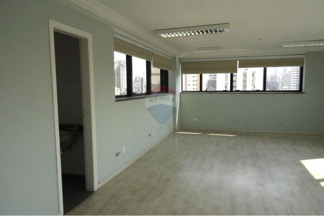 Sala Comercial para Alugar, 48 m² em Pinheiros - São Paulo