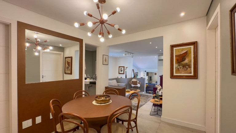 Apartamento com 3 Quartos à Venda, 178 m² em Santa Cecília - Porto Alegre