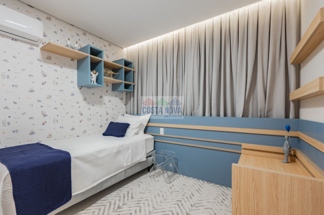Imagem Apartamento com 4 Quartos à Venda, 234 m² Imagem Apartamento com 4 Quartos à Venda, 234 m²