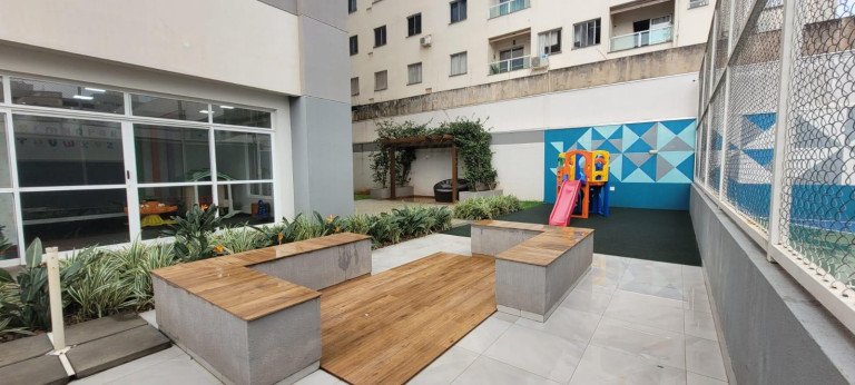 Imagem Apartamento com 2 Quartos à Venda, 87 m² em Inglaterra - Londrina
