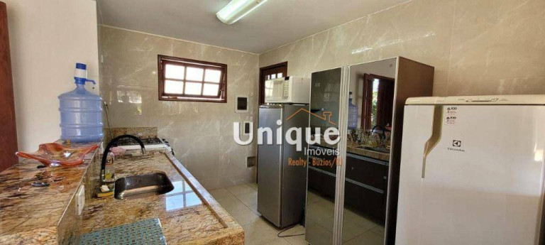 Imagem Casa com 4 Quartos à Venda, 110 m² em São José - Armação Dos Búzios