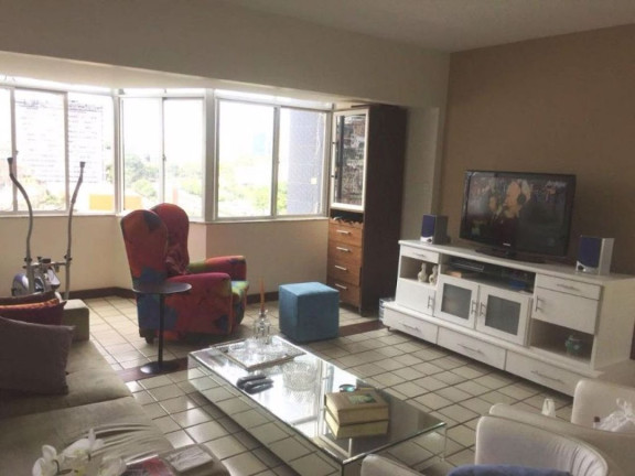 Apartamento com 3 Quartos à Venda, 124 m² em Candeal - Salvador