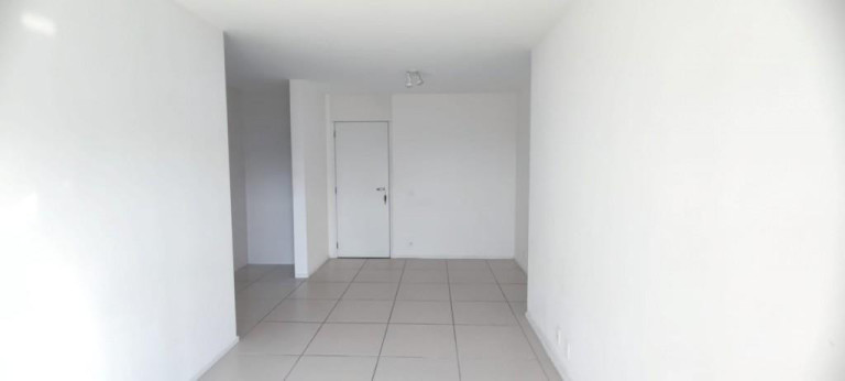Imagem Apartamento com 2 Quartos à Venda, 70 m² em Jacarepagua - Rio De Janeiro
