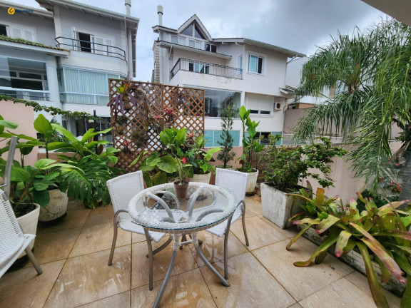 Imagem Casa com 4 Quartos à Venda, 345 m² em João Paulo - Florianópolis Imagem Casa com 4 Quartos à Venda, 345 m² em João Paulo - Florianópolis