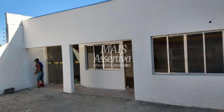 Casa com 8 Quartos para Alugar, 272 m² em Centro - Canoas