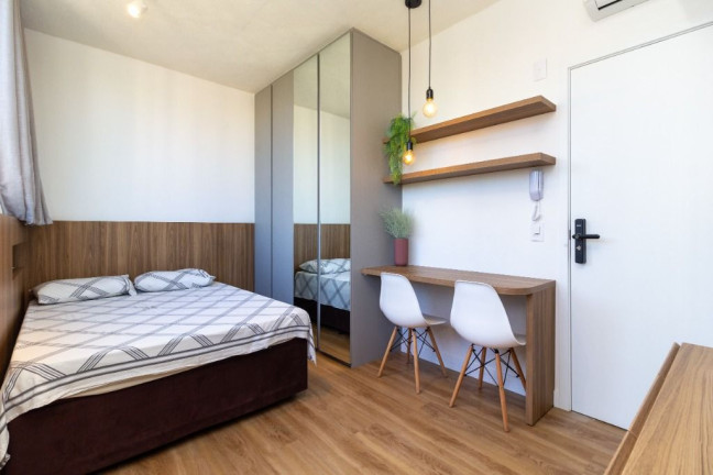 Imagem Apartamento com 1 Quarto à Venda, 19 m² em água Verde - Curitiba