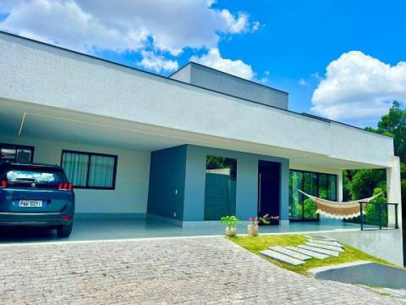 Imagem Casa com 3 Quartos à Venda, 600 m² em Setor Habitacional Arniqueira (águas Claras) - Brasília Imagem Casa com 3 Quartos à Venda, 600 m² em Setor Habitacional Arniqueira (águas Claras) - Brasília
