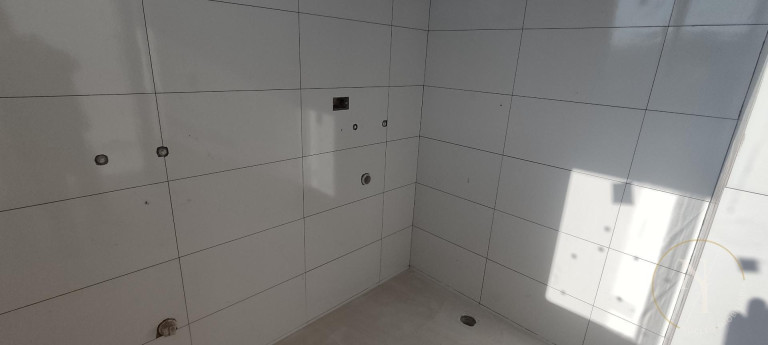 Imagem Casa com 3 Quartos à Venda, 194 m² em Jardim Dourado - Guarulhos Imagem Casa com 3 Quartos à Venda, 194 m² em Jardim Dourado - Guarulhos