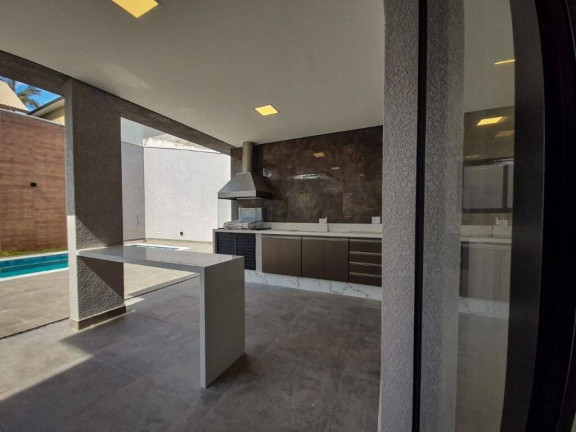 Imagem Casa com 3 Quartos à Venda, 330 m² em Alphaville 3 - Santana De Parnaíba Imagem Casa com 3 Quartos à Venda, 330 m² em Alphaville 3 - Santana De Parnaíba