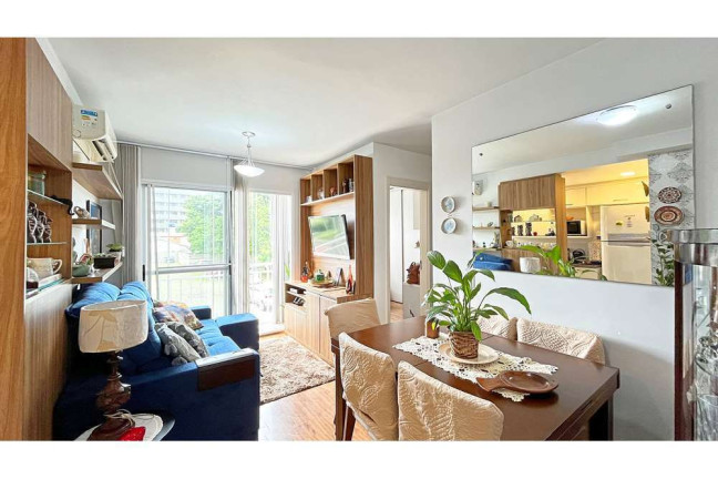 Apartamento com 2 Quartos à Venda, 58 m² em Cavalhada - Porto Alegre
