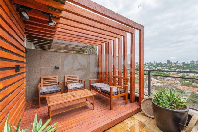 Imagem Imóvel com 3 Quartos à Venda, 209 m² em Chácara Das Pedras - Porto Alegre Imagem Imóvel com 3 Quartos à Venda, 209 m² em Chácara Das Pedras - Porto Alegre