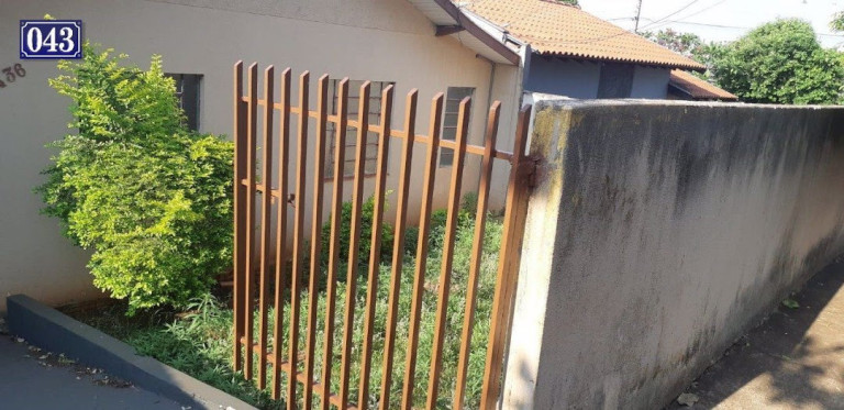 Imagem Casa com 3 Quartos à Venda, 120 m² em Parigot De Souza 2 - Londrina Imagem Casa com 3 Quartos à Venda, 120 m² em Parigot De Souza 2 - Londrina