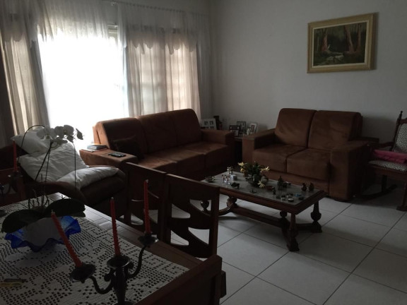 Imagem Casa com 4 Quartos à Venda, 154 m² em Maracanã - Praia Grande Imagem Casa com 4 Quartos à Venda, 154 m² em Maracanã - Praia Grande