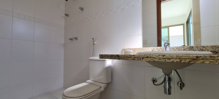 Imagem Imóvel com 4 Quartos à Venda, 265 m² em Praia Da Costa - Vila Velha Imagem Imóvel com 4 Quartos à Venda, 265 m² em Praia Da Costa - Vila Velha