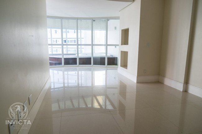 Imagem Apartamento com 3 Quartos à Venda, 254 m² em Centro - Balneário Camboriú Imagem Apartamento com 3 Quartos à Venda, 254 m² em Centro - Balneário Camboriú
