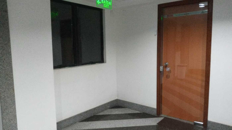 Imagem Imóvel Comercial à Venda, 33 m² em Caminho Das árvores - Salvador Imagem Imóvel Comercial à Venda, 33 m² em Caminho Das árvores - Salvador