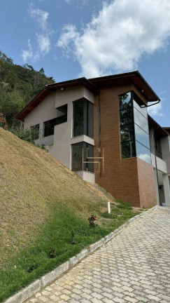 Imagem Casa com 3 Quartos à Venda, 400 m² em Centro - Vargem Alta Imagem Casa com 3 Quartos à Venda, 400 m² em Centro - Vargem Alta