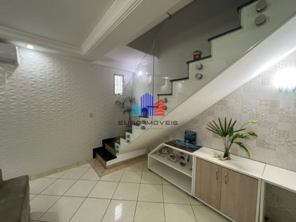 Imagem Sobrado com 3 Quartos à Venda, 140 m² em Canto Do Forte - Praia Grande Imagem Sobrado com 3 Quartos à Venda, 140 m² em Canto Do Forte - Praia Grande