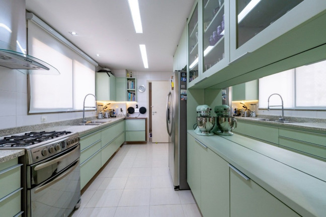Imagem Apartamento com 3 Quartos à Venda, 250 m² em Vila Suzana - São Paulo Imagem Apartamento com 3 Quartos à Venda, 250 m² em Vila Suzana - São Paulo