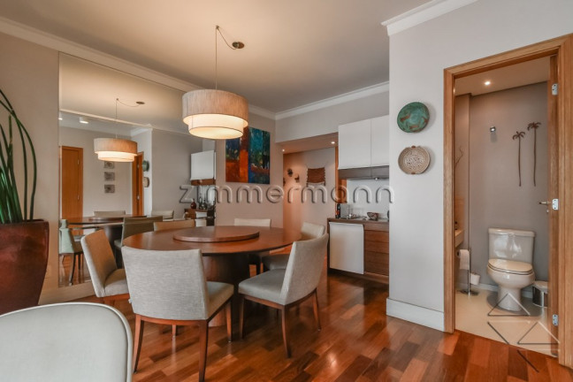 Imagem Apartamento com 3 Quartos à Venda, 220 m² em Aclimação - São Paulo Imagem Apartamento com 3 Quartos à Venda, 220 m² em Aclimação - São Paulo