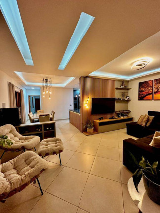 Casa com 4 Quartos à Venda, 330 m² em Itaguá - Ubatuba
