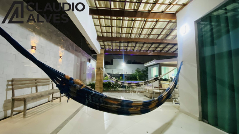 Imagem Casa com 3 Quartos à Venda, 300 m² em Cidade Nova - Feira De Santana Imagem Casa com 3 Quartos à Venda, 300 m² em Cidade Nova - Feira De Santana